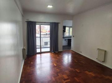 Departamento de 3 ambientes, Quilmes · Departamento 3 Ambientes en Alquiler en Quilmes Centro