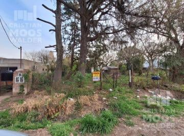 Casa · 60m² · 4 Ambientes · Casa a Reciclar en Venta - Barrio El Cazador