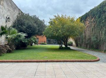 Casa · 500m² · 8 Ambientes · 2 Cocheras · Venta de Casa 4 Dorm. Alvear 1200 - Rosario
