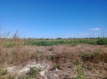 Terreno · 600m² · Se Vende Lote 600 m² Docta Parque 2 (20 Frente X 30 Fondo)