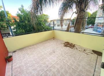 PH de 3 ambientes, Mataderos · Excelente PH. de 3 Amb. Sin Expensas con Balcón Terraza!
