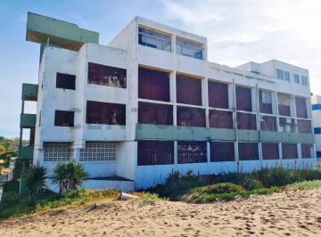 Departamento · 52m² · 3 Ambientes · 1 Cochera · Departamento Duplex en Villa Gesell en Venta