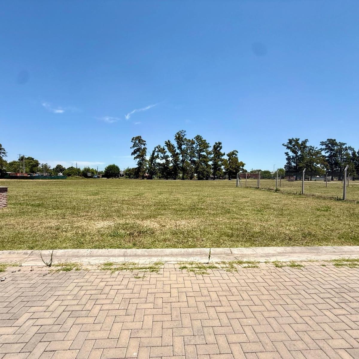 Terreno en Venta en Cortines Lujan Barrio Abierto sin Expensas, Cortines, Luján