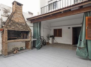 PH · 50m² · 4 Ambientes · PH en Planta Baja con Patio 2 Dorm. Zona Sur