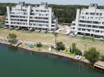 Departamento · 90m² · 3 Ambientes · 2 Cocheras · Venta Departamento en Vila Vela 3 Ambientes con Jardin y Vista Al Lago