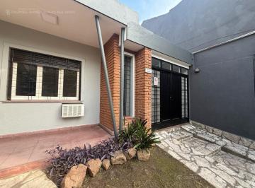 Casa · 100m² · 3 Ambientes · Casa - Don Torcuato