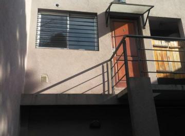 Departamento de 3 ambientes, Moreno · Departamento de 55 m² con 2 Dorm. en Alquiler en Centro