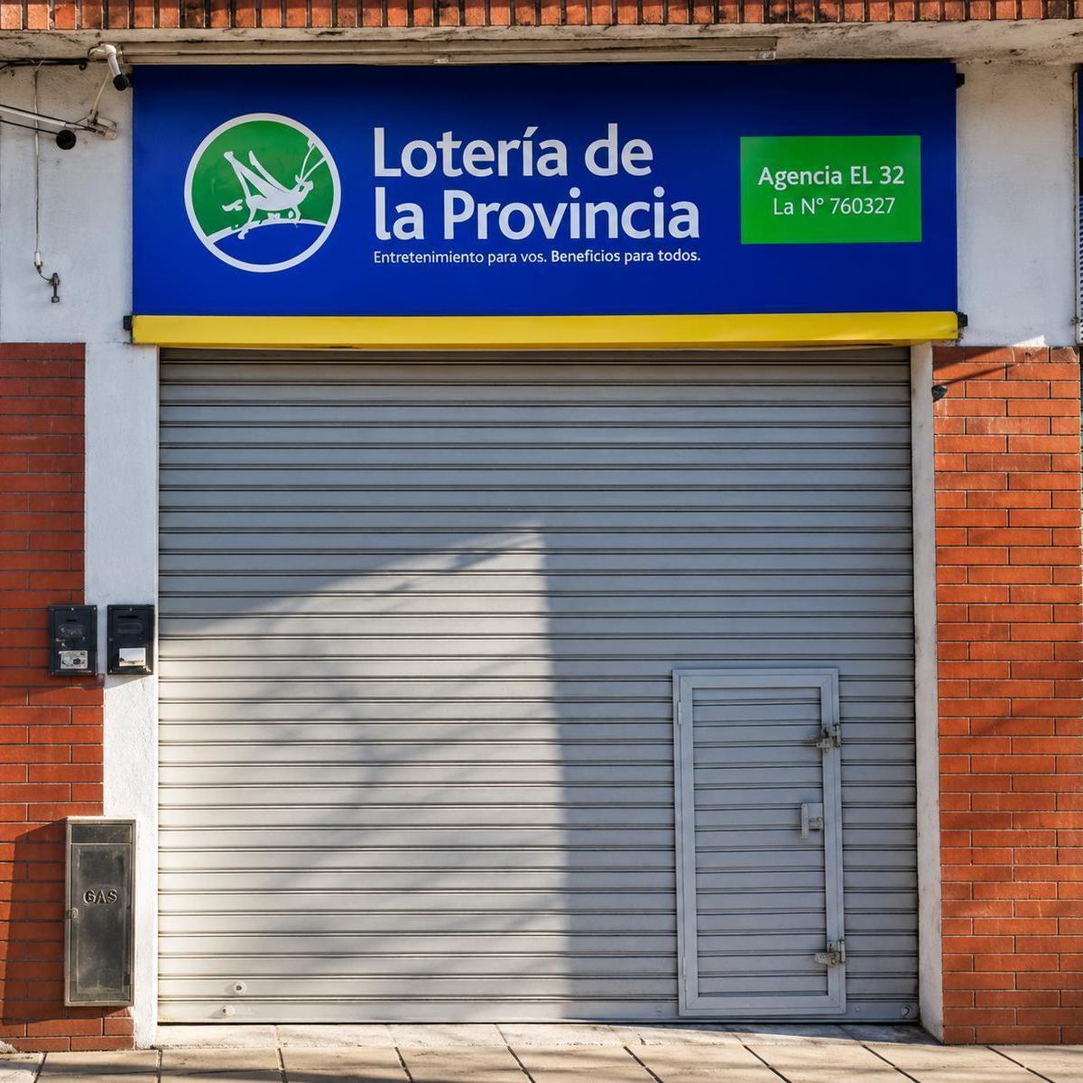 Victor Hugo al 0,  Monte Chingolo, Lanús