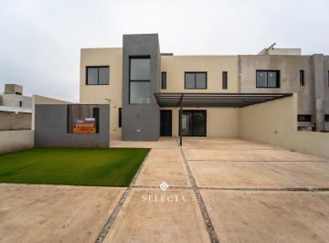 Casa · 192m² · 6 Ambientes · 2 Cocheras · Casa en Venta - a Estrenar en Colinas de Manantiales