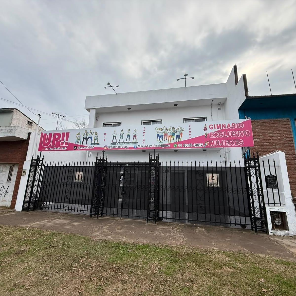 SAN Martin 2327, Rafael Calzada, Almirante Brown