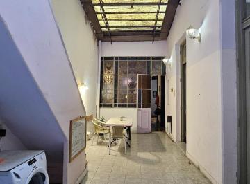 Casa · 180m² · 5 Ambientes · Venta Casa 5 Ambientes con Terraza Almagro