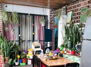 Casa de 5 ambientes, Avellaneda · Venta de Importante Casa