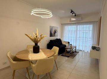 Departamento · 56m² · 2 Ambientes · Venta Departamento Dos Ambientes con Dependencia de Servicio. Zona Plaza Colon