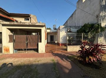 UGX-UGX-1_2 · Venta Casa 2 Dorm. Ramos Mejía con Cochera
