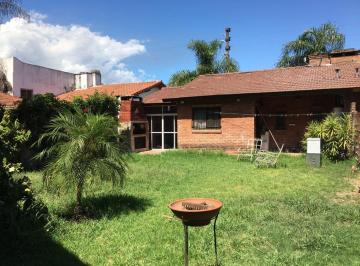 Casa · 250m² · 4 Ambientes · 1 Cochera · Casa en Venta en Olivos