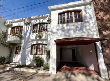 Casa · 153m² · 3 Dormitorios · 1 Cochera · 1 - Fosalba 516