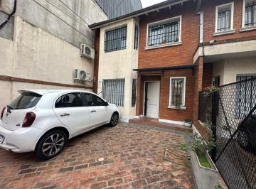 Casa · 95m² · 4 Ambientes · 1 Cochera · Duplex en Venta 4 Amb. en Hurlingham Apto Credito