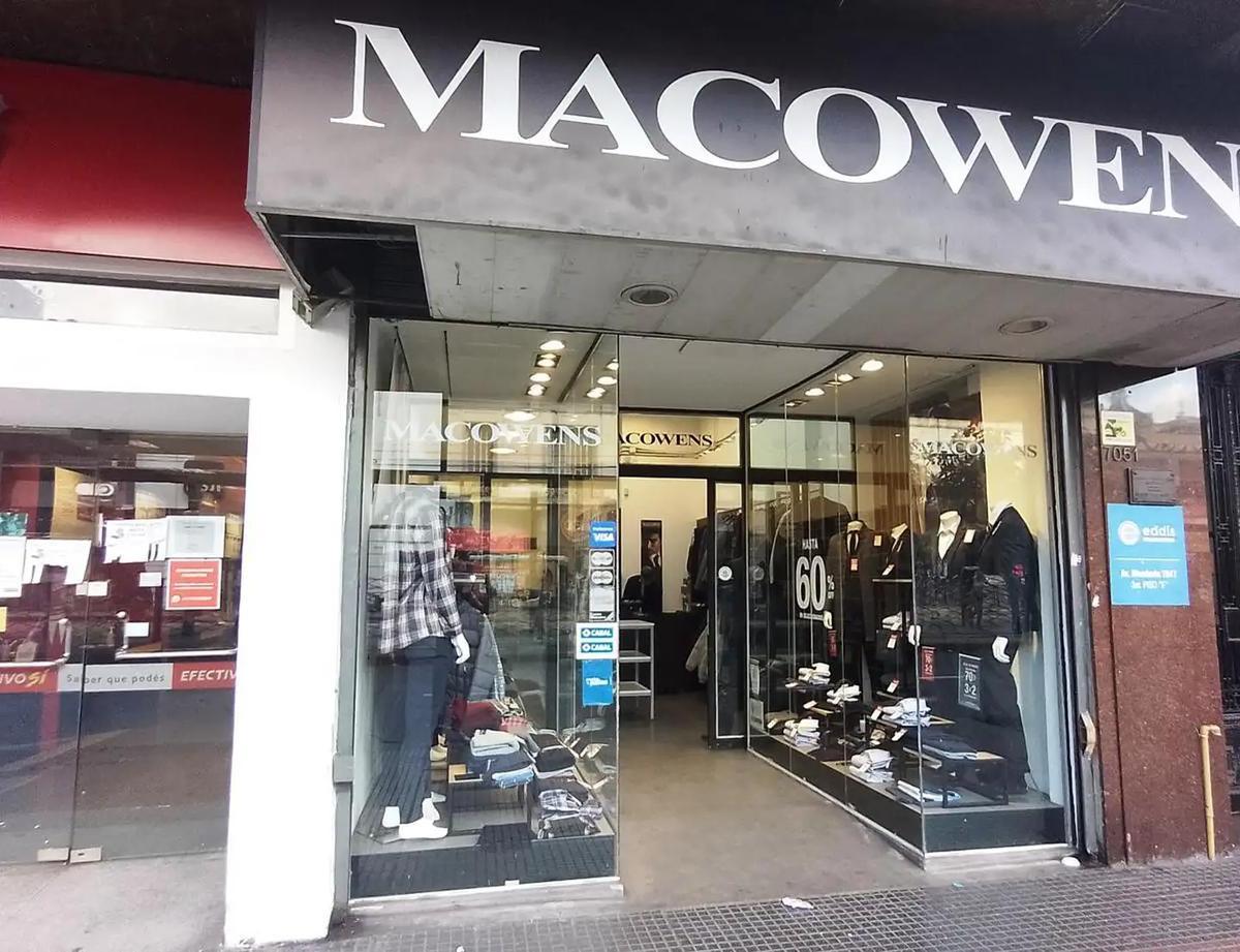 Av. Rivadavia al 7000, Flores, Capital Federal