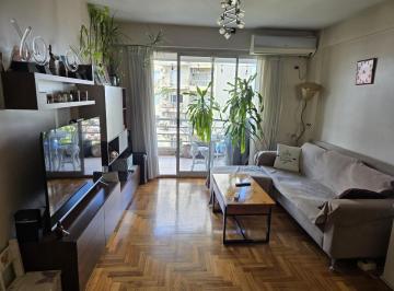 Departamento · 87m² · 4 Ambientes · 1 Cochera · Departamento en Venta en Flores, Capital Federal, Buenos Aires