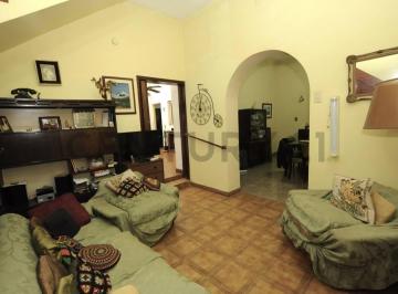 PH · 79m² · 4 Ambientes · Venta PH de 4 Ambientes con Terraza y Quincho en San Cristóbal - Apto Crédito