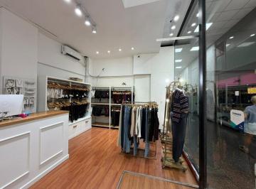 Local comercial · 40m² · Local en Venta en La Plata