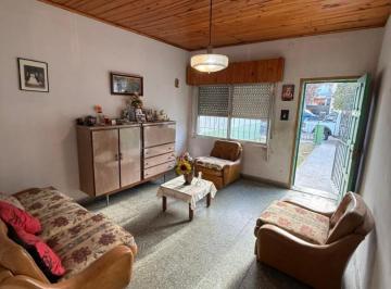 Casa · 100m² · 3 Ambientes · 1 Cochera · Casa 3 Ambientes