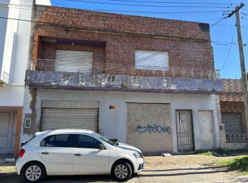 UGX-UGX-5_2 · Venta Casa Ciudadela con Cochera