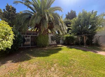 UGX-UGX-47_2 · Venta Casa Villa Luzuriaga con Cochera