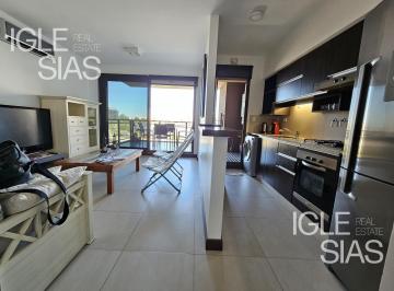 Living - cocina integrada · Departamento en Alquiler Zaduh, Puerto Escondido