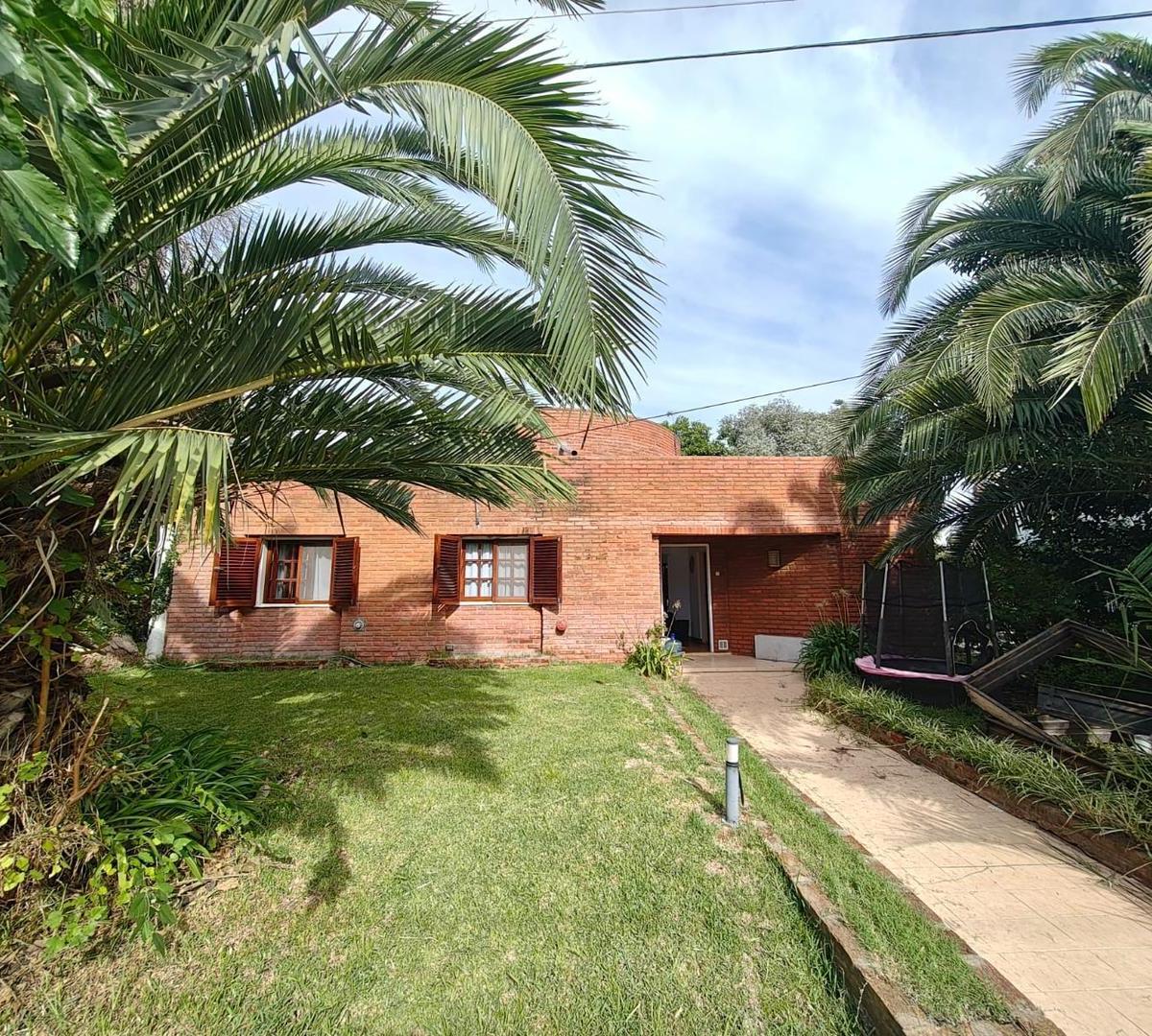 Las Brisas Country Club