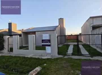 Casa · 60m² · 3 Ambientes · 1 Cochera · Casa en Lujan
