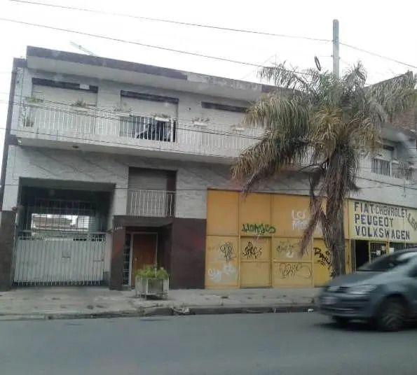 Mosconi, Gral Av 2000
