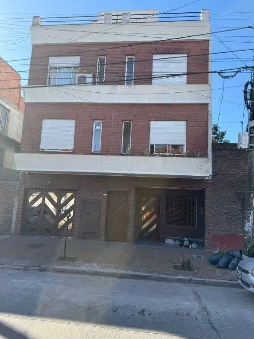 VENANCIO FLORES 200