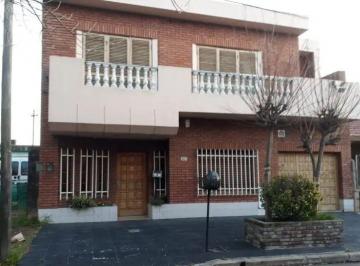 WKD-WKD-75_2 · Casa en Venta en Ramos Mejia Sur