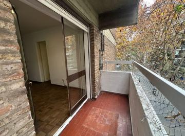 Departamento · 32m² · 2 Ambientes · Departamento en Alquiler un Dormitorio Balcón en Nuestra Señora de Lourdes