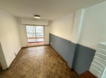 Departamento · 45m² · 2 Ambientes · Alquiler 1 Dormitorio con Balcon Luminoso Unr Economicas / Medicina Barrio Lourdes