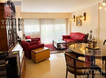 Departamento · 110m² · 5 Ambientes · Departamento en Alberdi