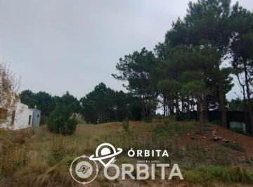 Terreno · 1011m² · Lote en Venta en Costa Esmeralda, Barrio Deportiva