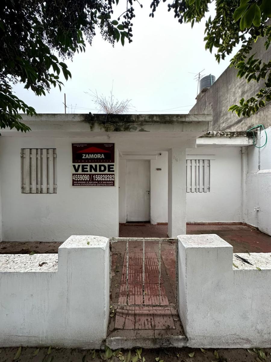 Amadeo Ibarola al 5200