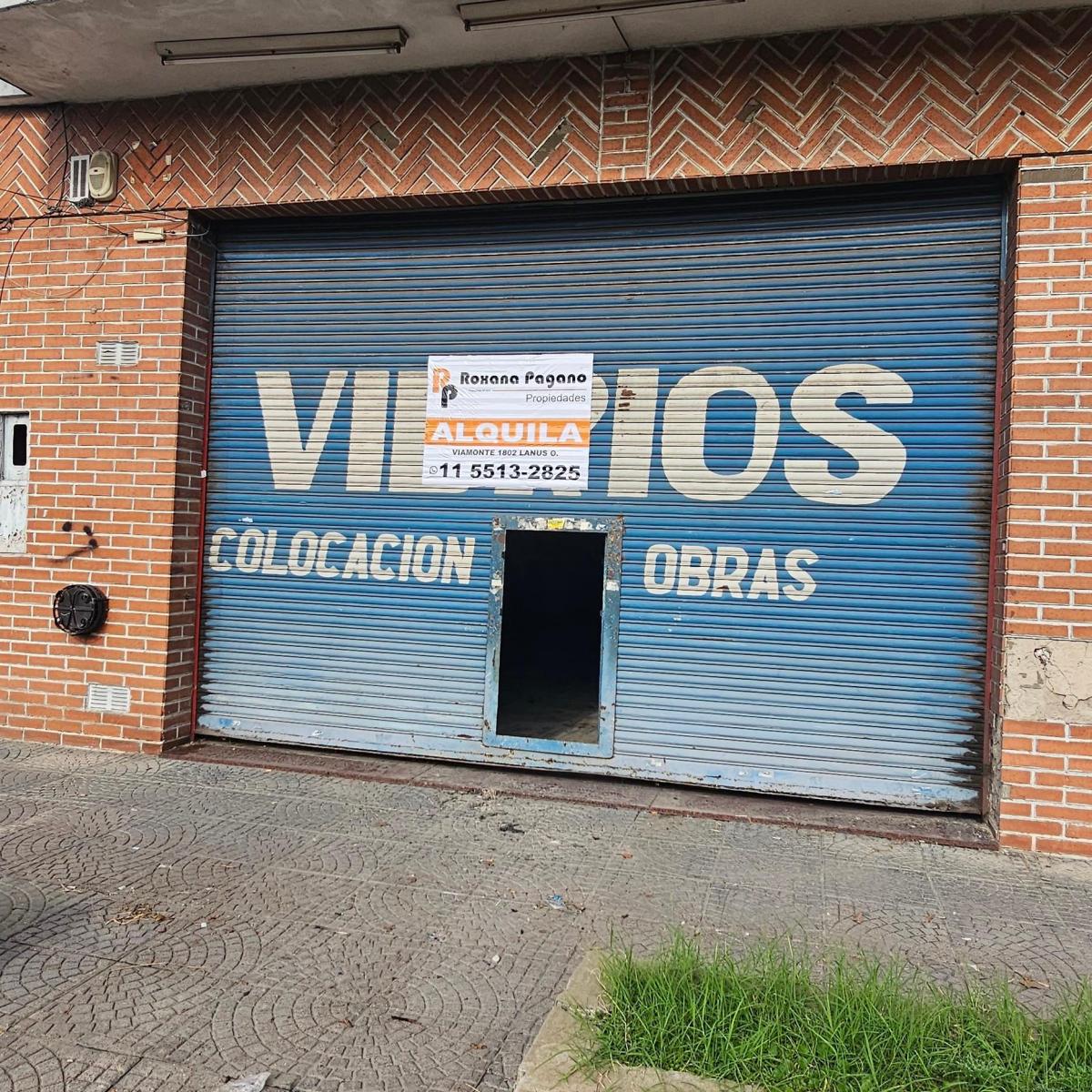 Av. San Martín 1700, Lanús Oeste, Lanús