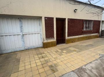 Casa de 8 ambientes, Las Heras · Casa en Venta - Las Heras