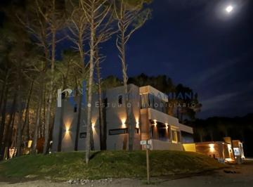 DEI-DEI-2108_2 · Casa 3 Dorm. con Pileta en Venta en Pinamar Barrio Pioneros
