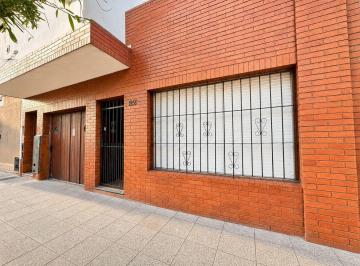 Casa · 170m² · 4 Ambientes · 1 Cochera · Casa en PH 4 Ambientes en Guemes