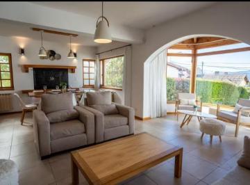 Casa · 160m² · 4 Dormitorios · Casa Premium Moderna 4dorm Tucuman 270 B° Belgrano