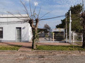 Casa · 147m² · 5 Ambientes · 1 Cochera · Casa en Venta en Pueblo Porvenir