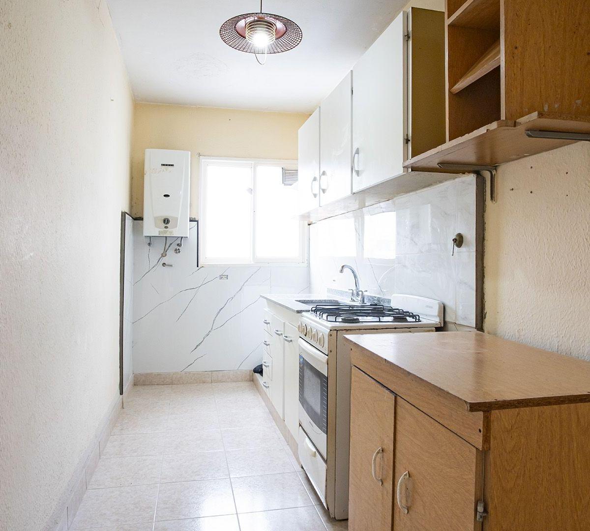 Mitre 300