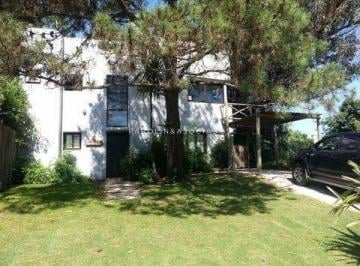 Foto1 · Casa en Venta de 3 Dorm. en La Barra, Punta del Este