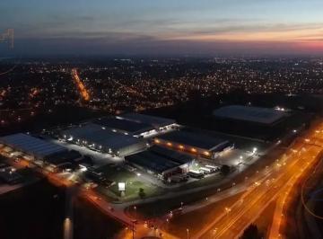 Bodega-Galpón · 375m² · 1 Ambiente · Galpón Deposito 375 m² en Parque Store Center Acceso Oeste Km38 Alquiler