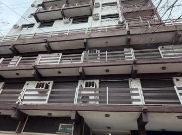Departamento · 72m² · 3 Ambientes · 1 Cochera · Adrogue - 3 Amb - Excelente Ubicacion