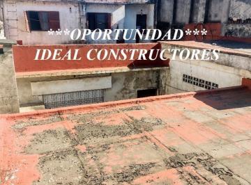 Casa · 176m² · 4 Ambientes · 1 Cochera · Venta Casa Ciudadela 5 Amb Terraza Patio Garage Local Refacc